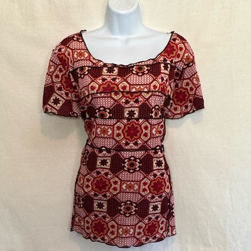 E-189 Venezia PLUS‎ SIZE 2X Red Black & White Short Sleeve Pullover Blouse